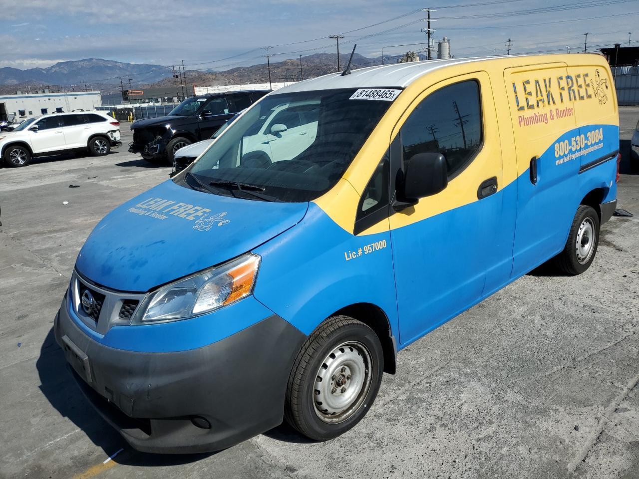 2014 NISSAN NV 200