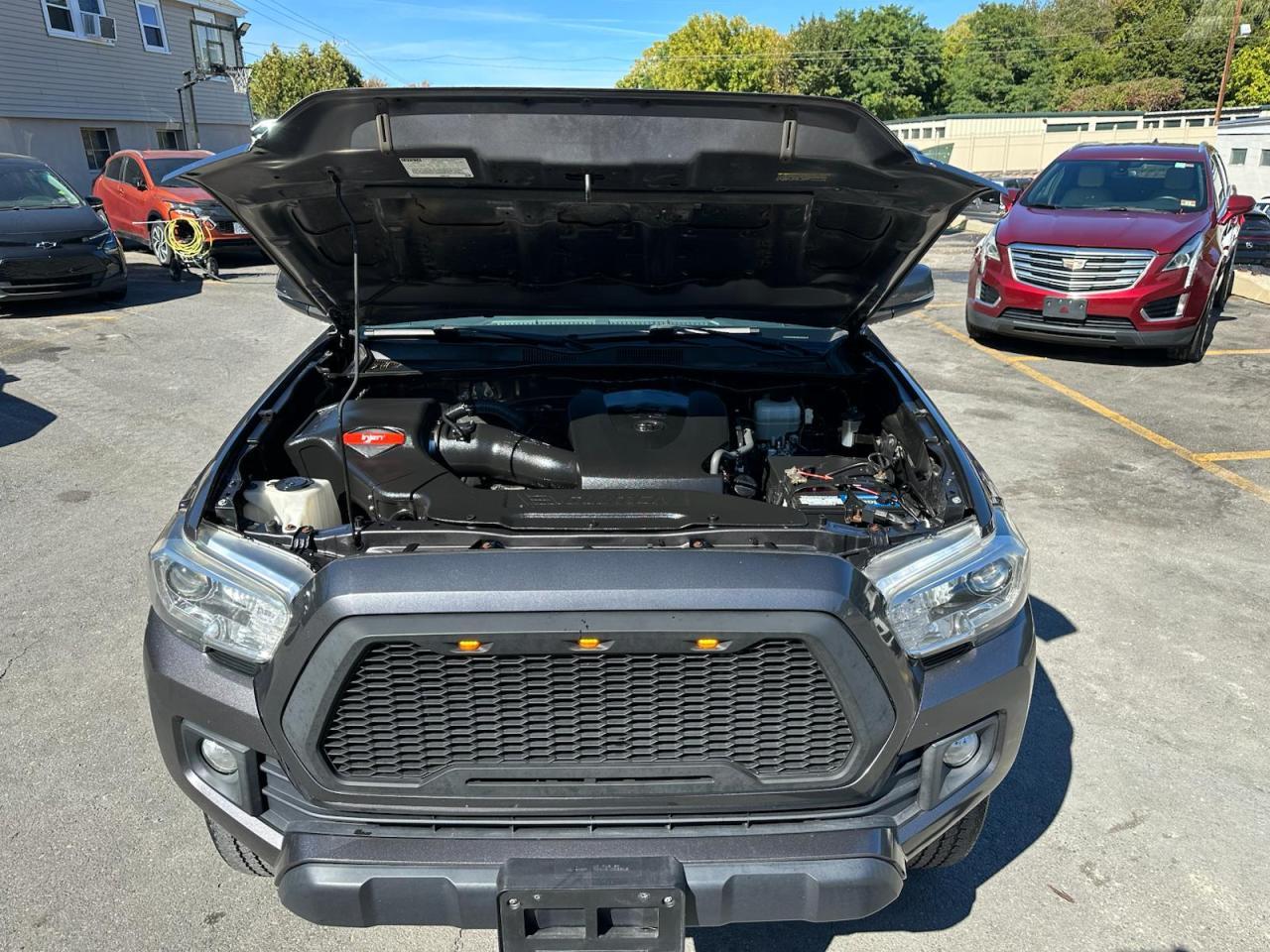 2017 TOYOTA TACOMA
