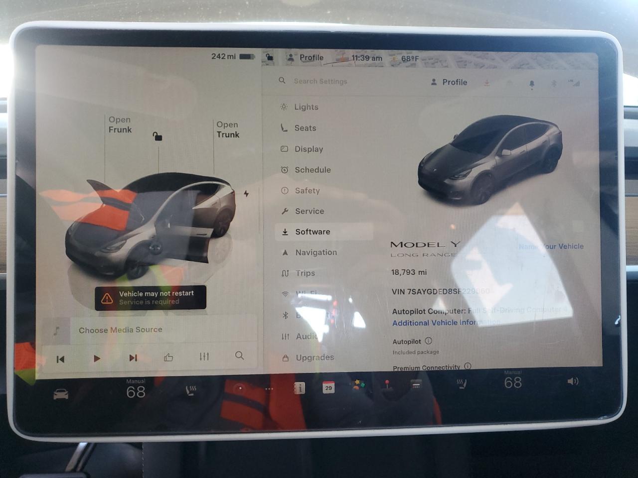 2025 TESLA MODEL Y