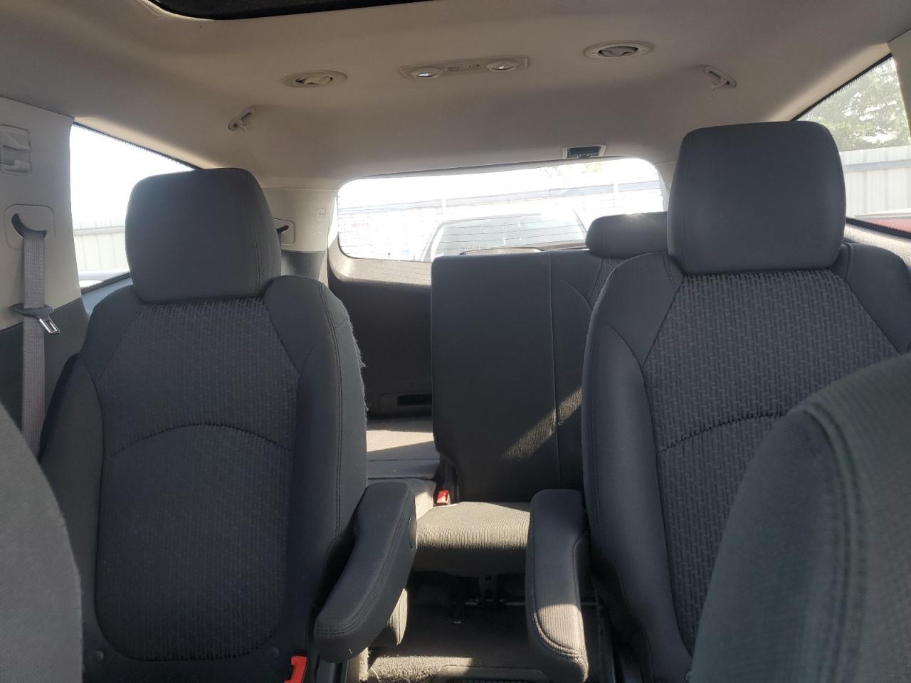 2011 CHEVROLET TRAVERSE