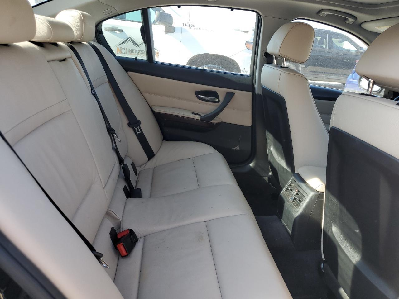 2011 BMW 3 SERIES