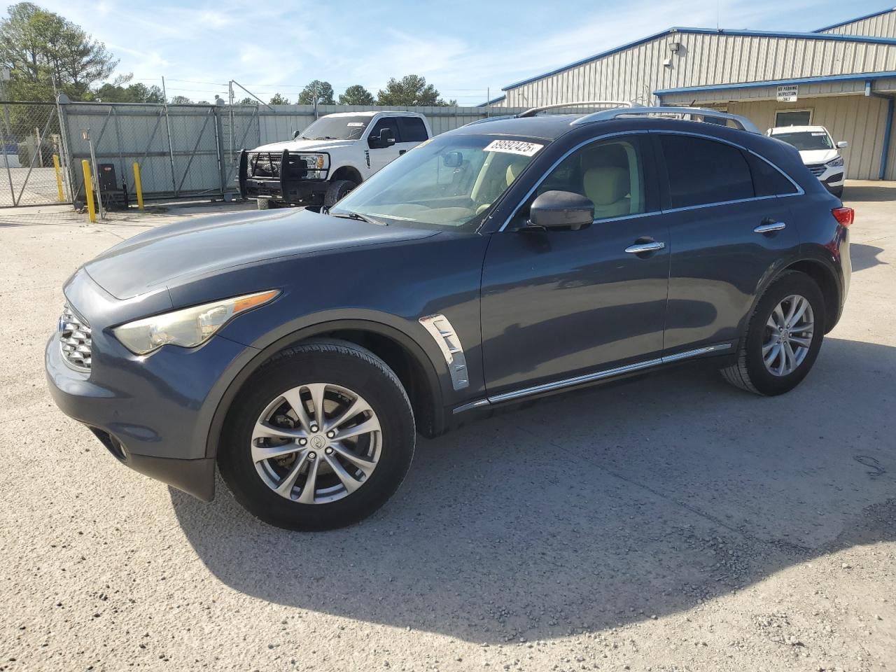 2011 INFINITI FX35