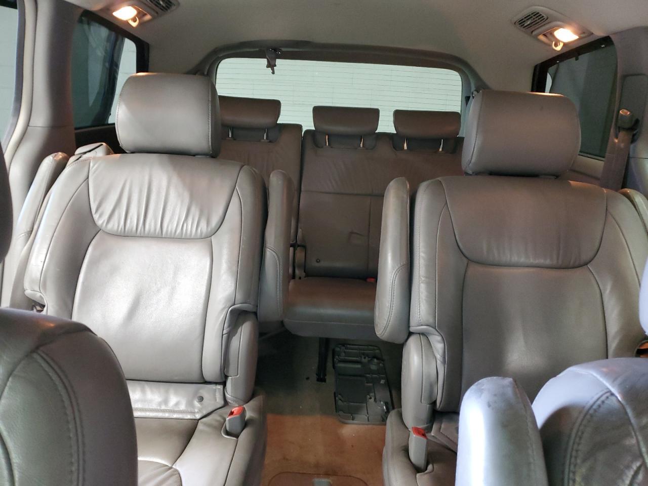 2008 TOYOTA SIENNA