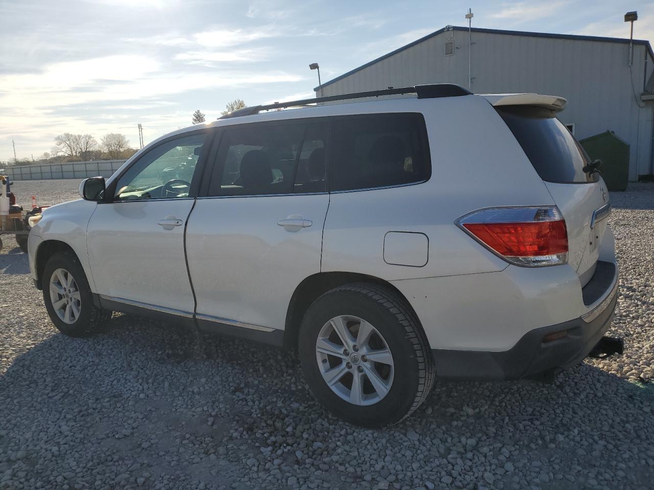 2013 TOYOTA HIGHLANDER
