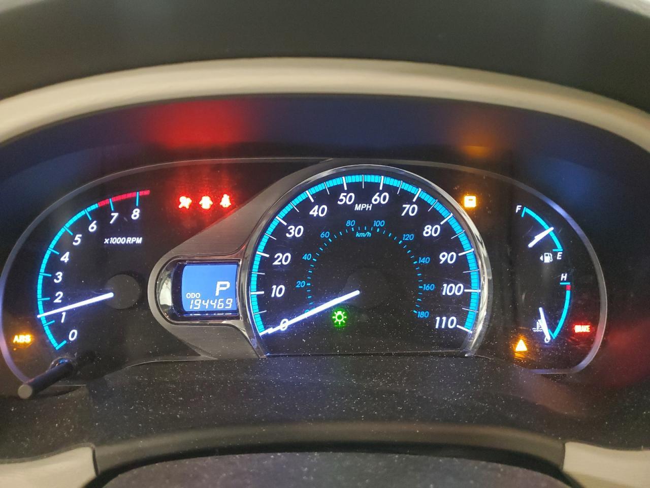 2014 TOYOTA SIENNA