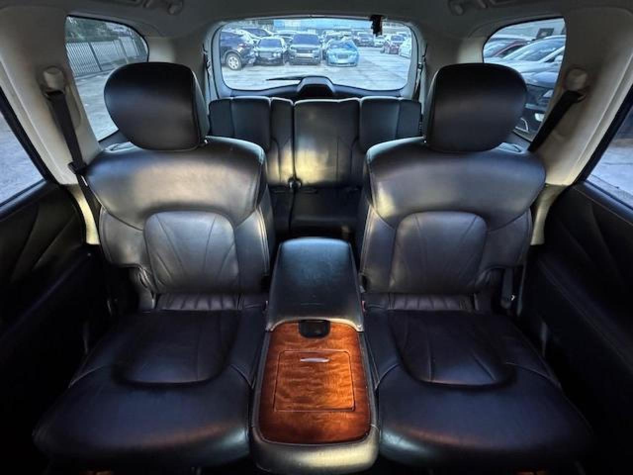 2016 INFINITI QX80