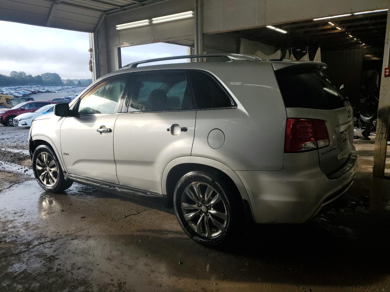 2013 KIA SORENTO