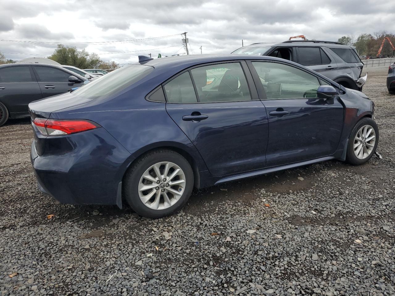 2021 TOYOTA COROLLA