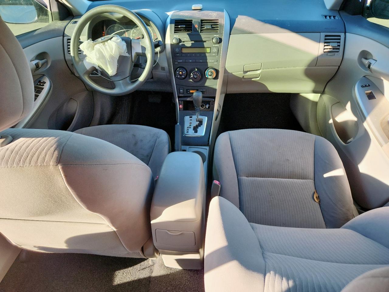 2010 TOYOTA COROLLA