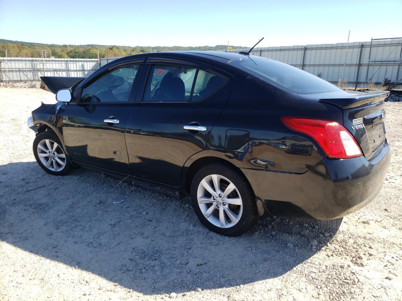 2014 NISSAN VERSA