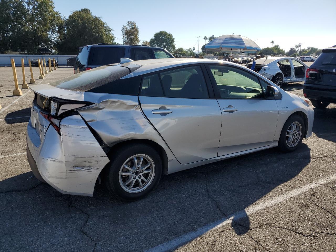 2020 TOYOTA PRIUS