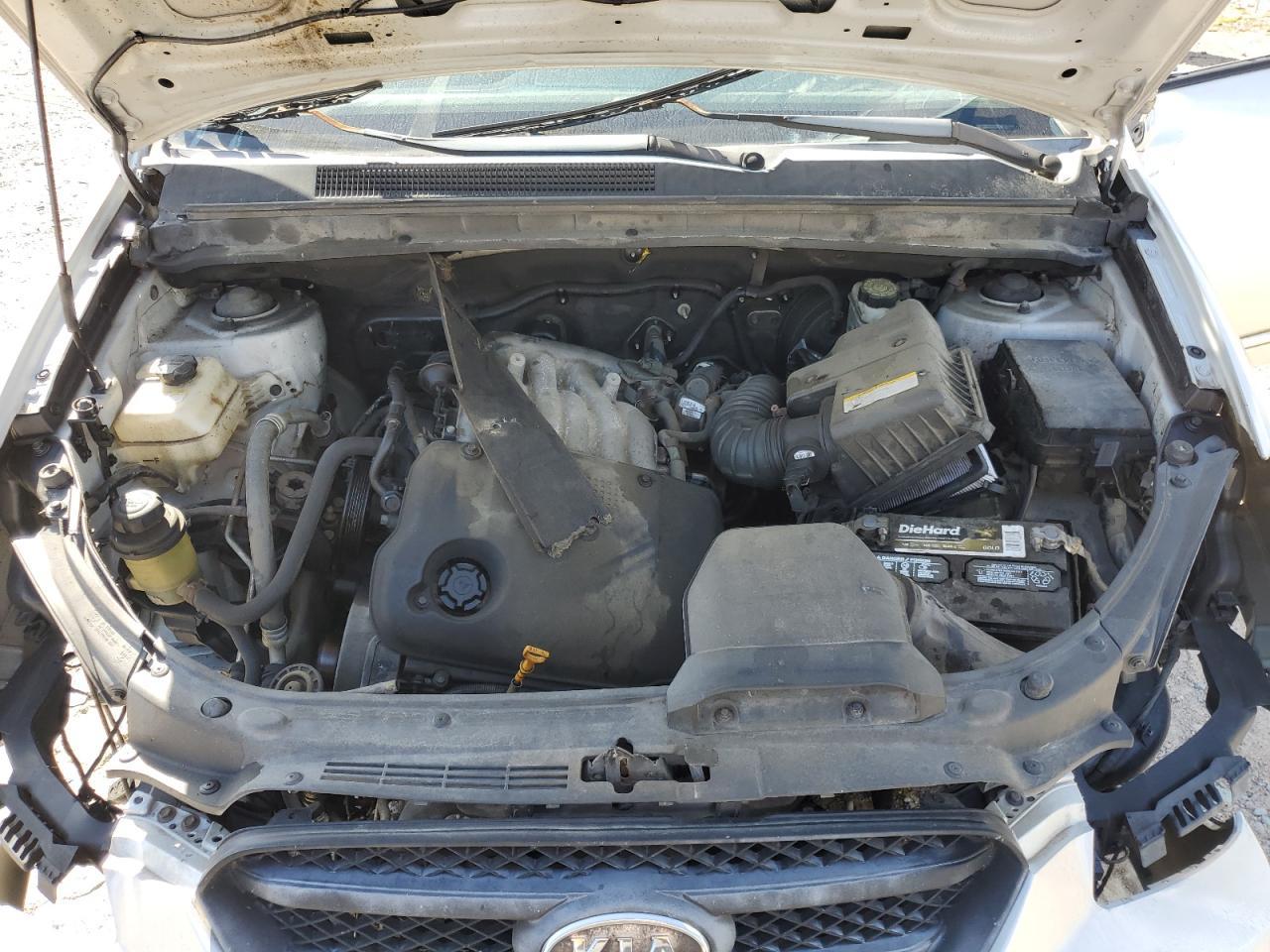2008 KIA RONDO