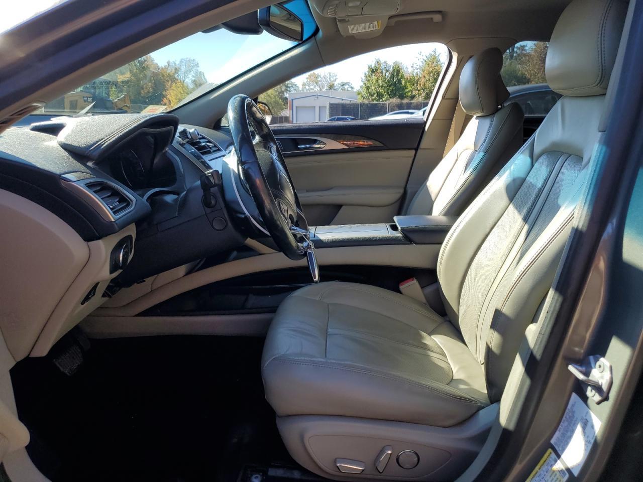 2017 LINCOLN MKZ