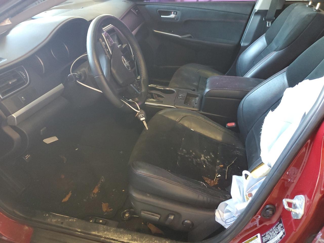 2015 TOYOTA CAMRY