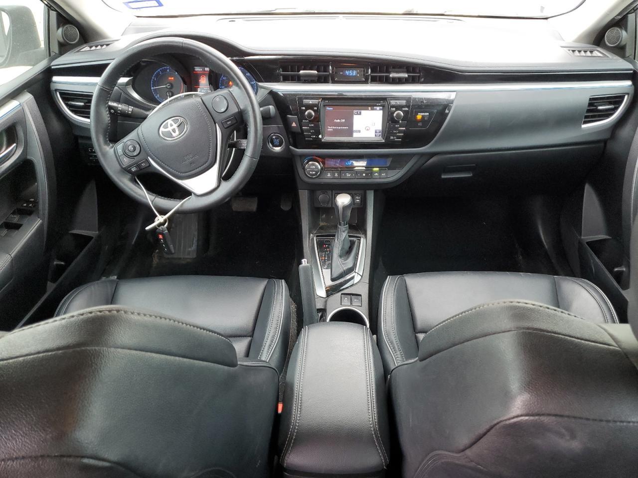 2015 TOYOTA COROLLA