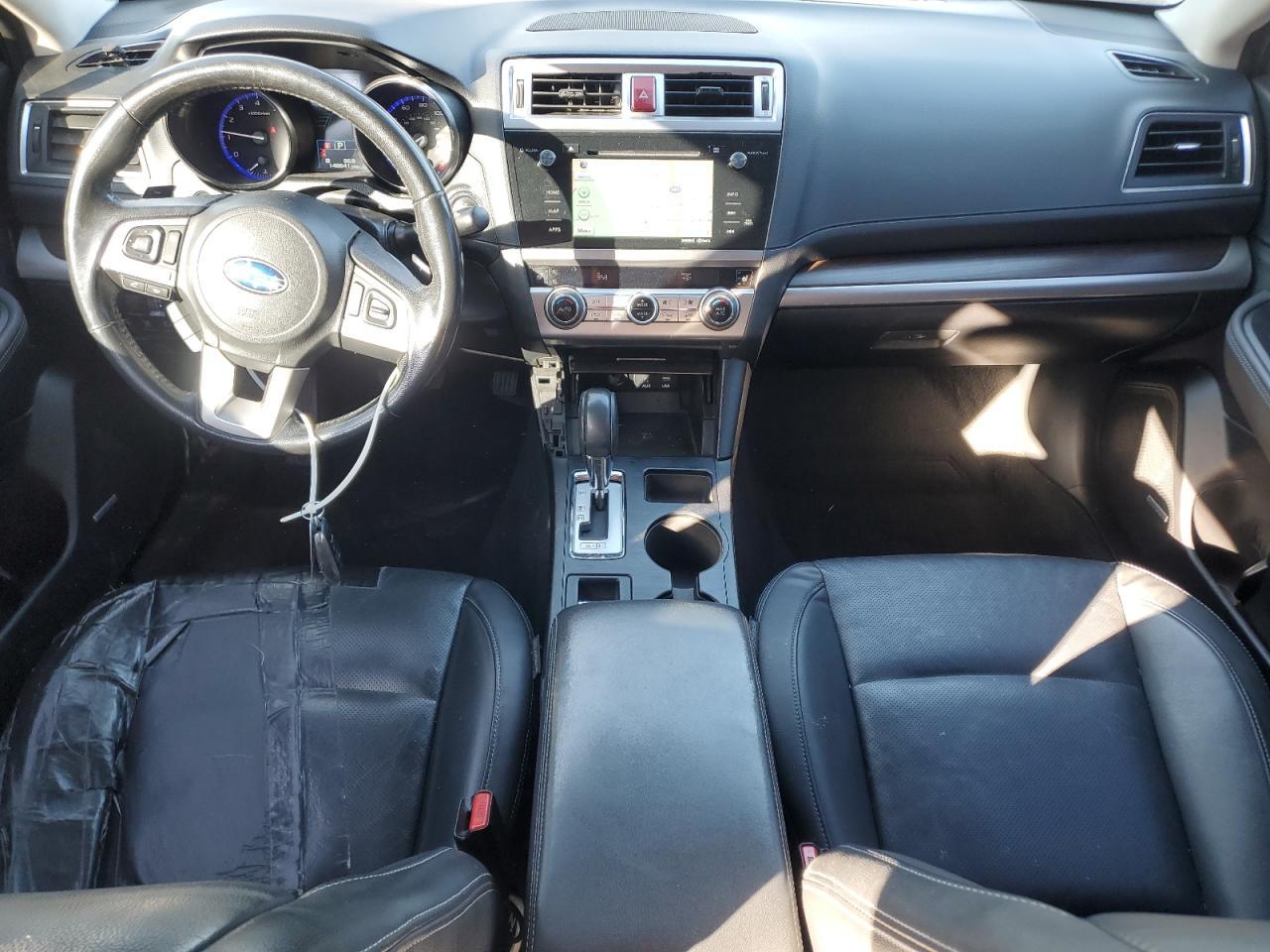 2015 SUBARU Legacy