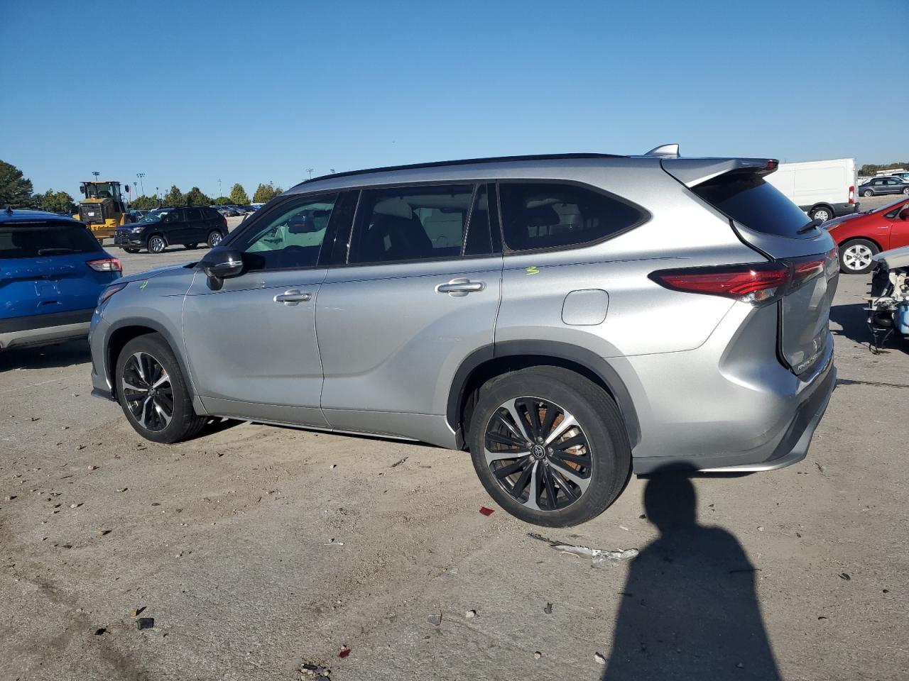 2021 TOYOTA HIGHLANDER