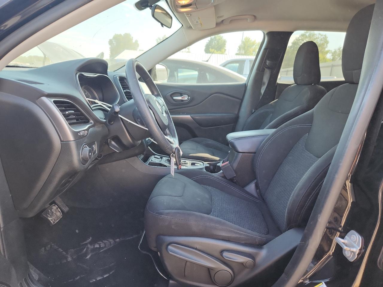 2019 JEEP CHEROKEE