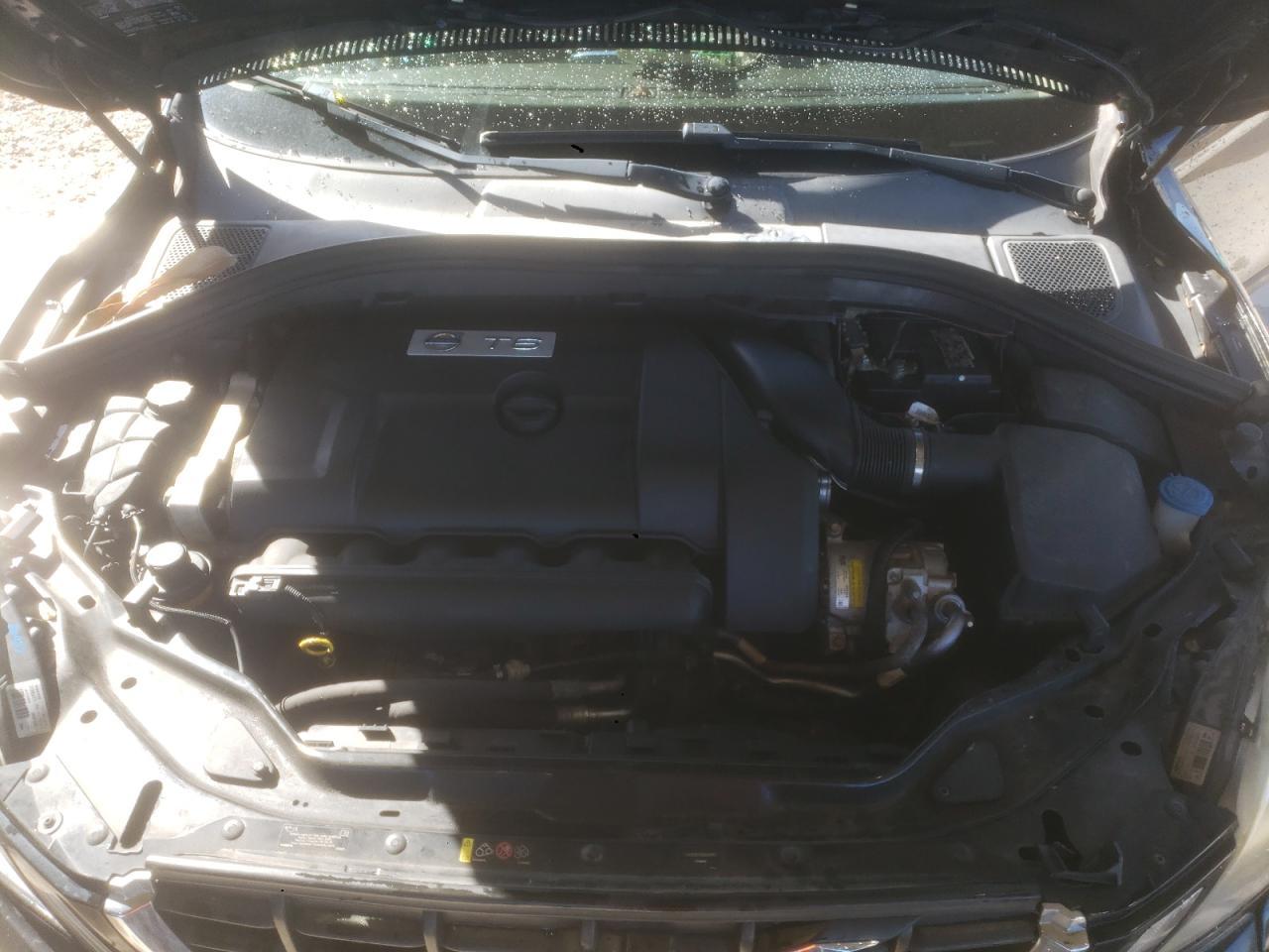 2013 VOLVO XC60
