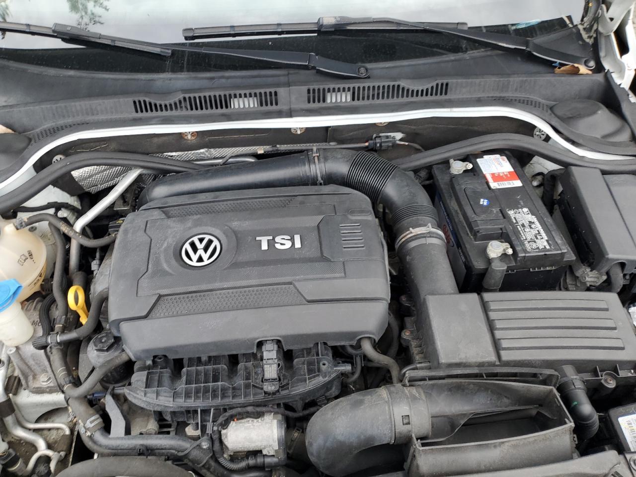 2017 VOLKSWAGEN JETTA
