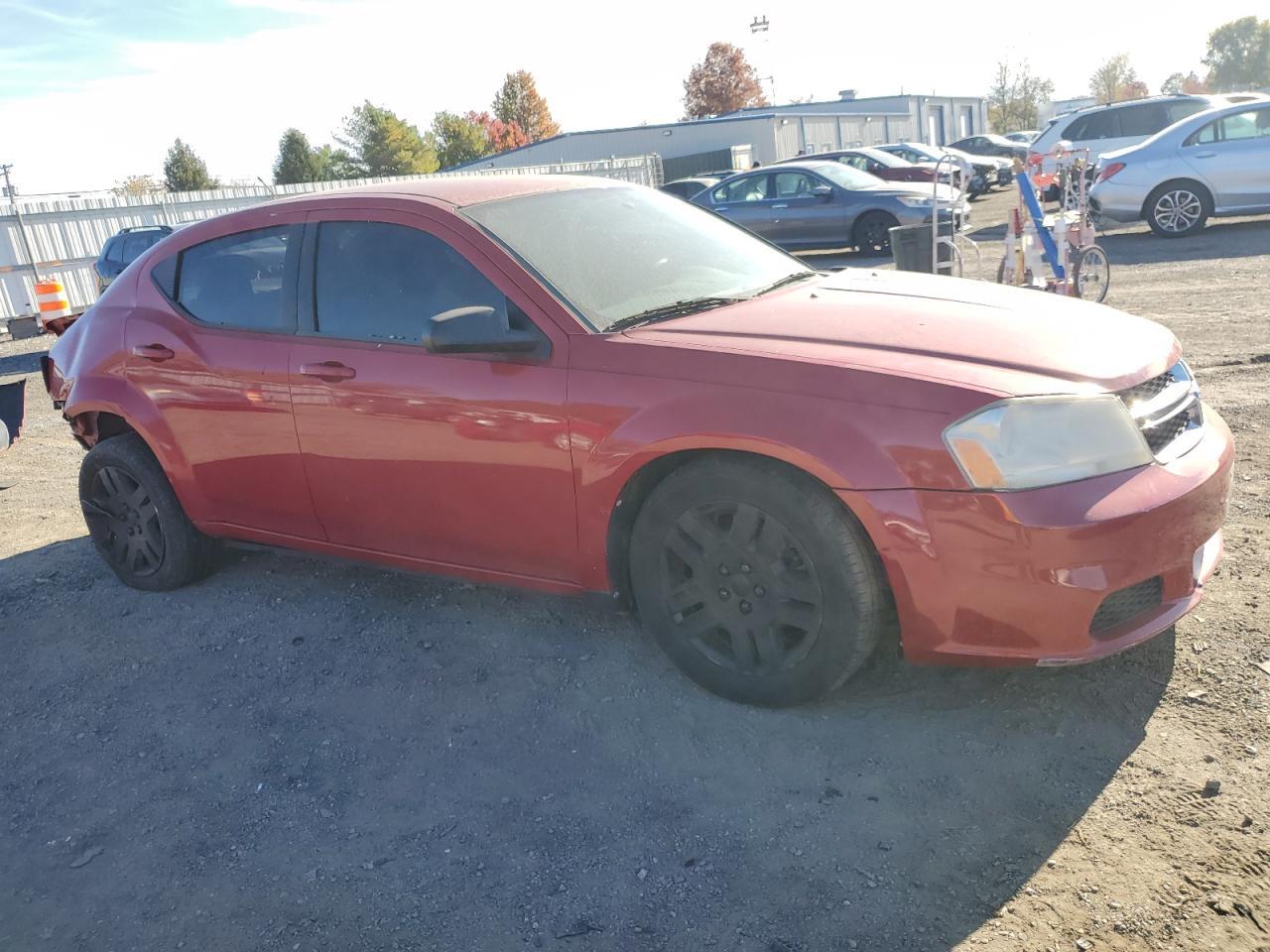 2013 DODGE Avenger
