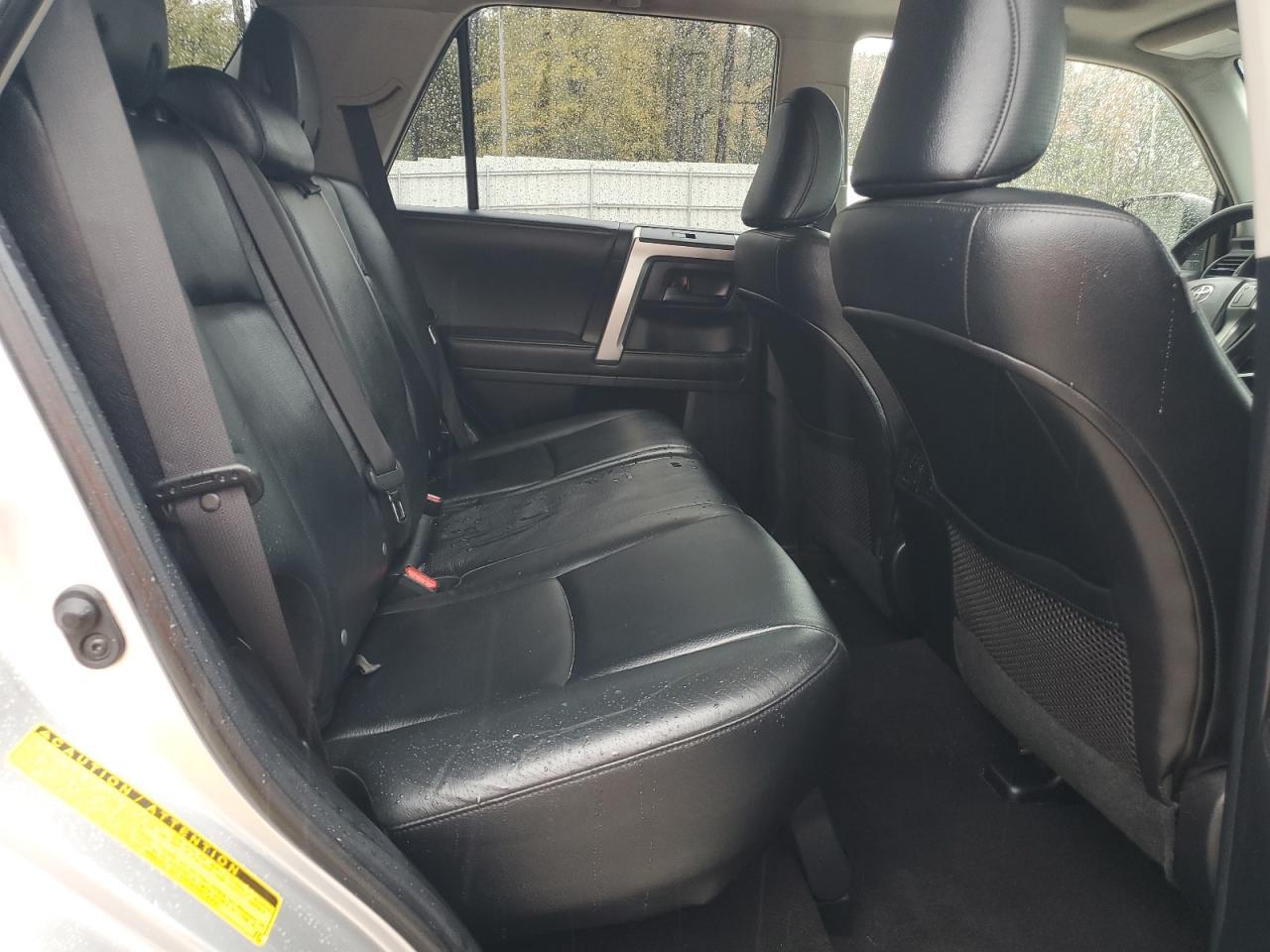 2011 TOYOTA 4Runner