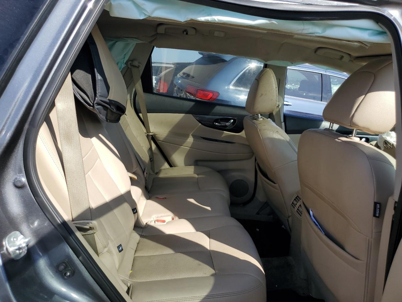 2015 NISSAN ROGUE