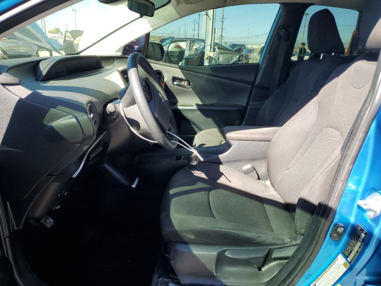 2022 TOYOTA PRIUS