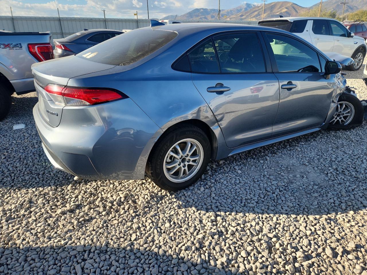 2022 TOYOTA COROLLA