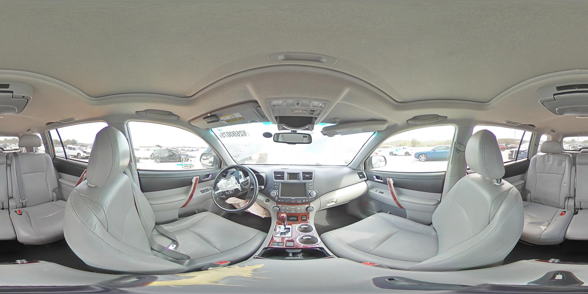 2012 TOYOTA HIGHLANDER