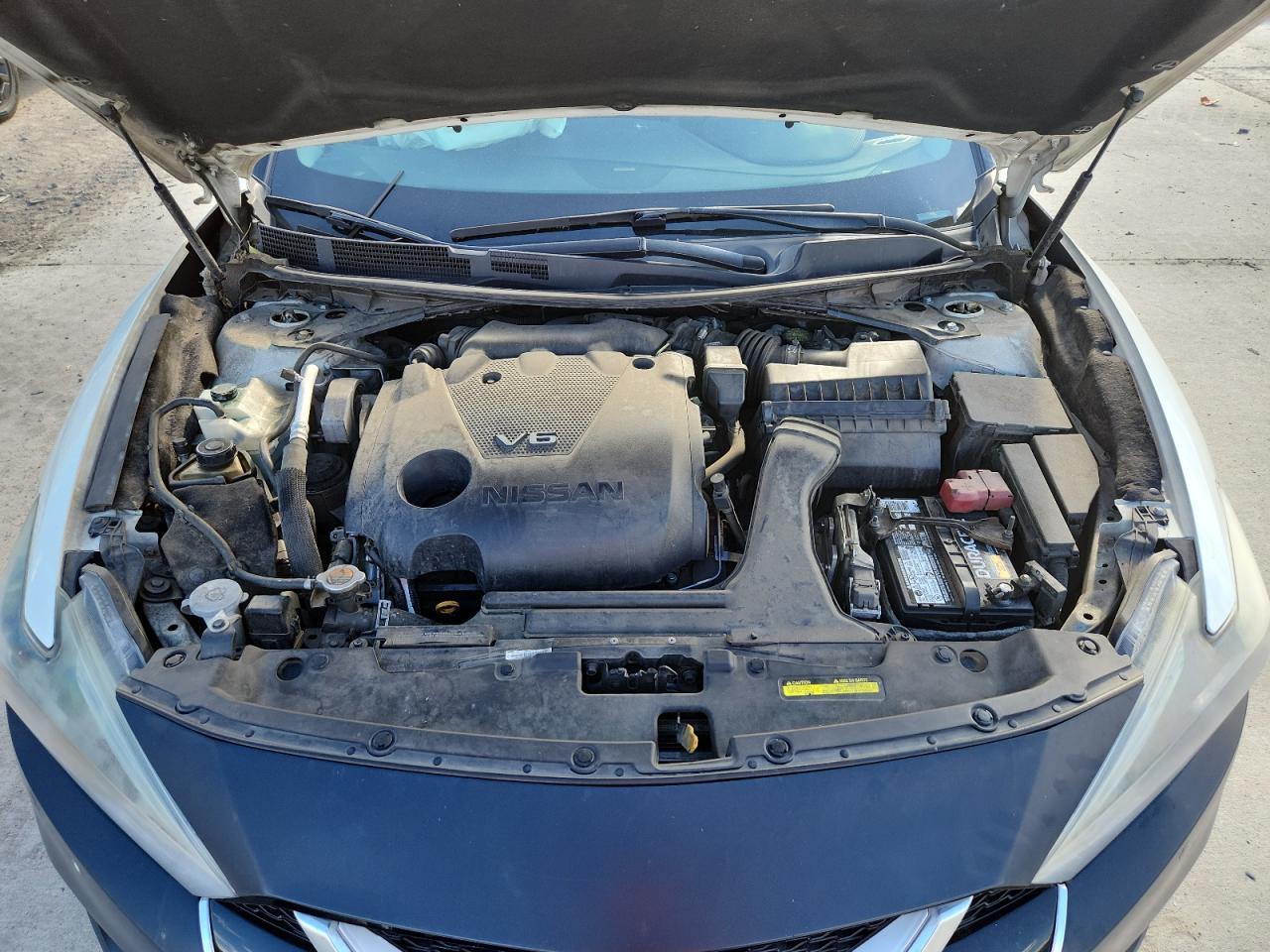 2017 NISSAN Maxima