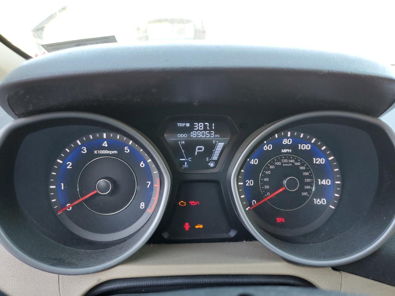 2012 HYUNDAI ELANTRA