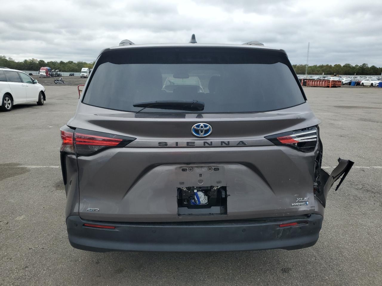 2022 TOYOTA SIENNA