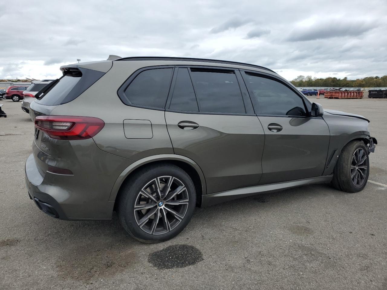 2022 BMW X5