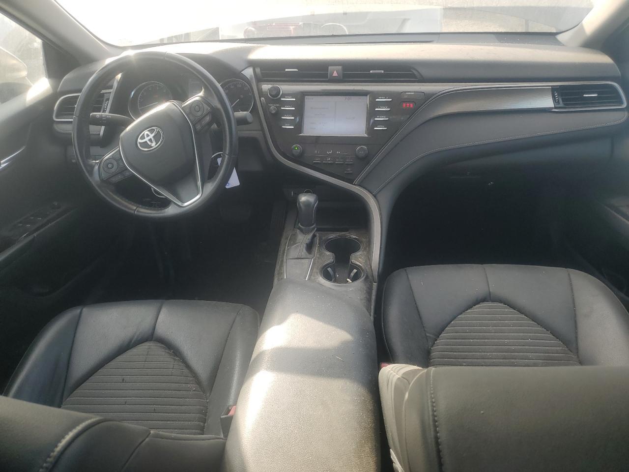 2019 TOYOTA CAMRY