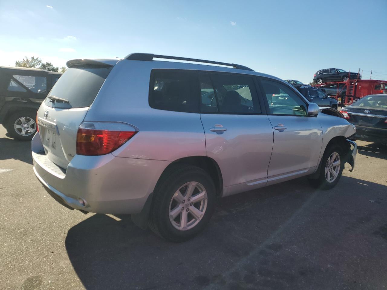 2010 TOYOTA HIGHLANDER