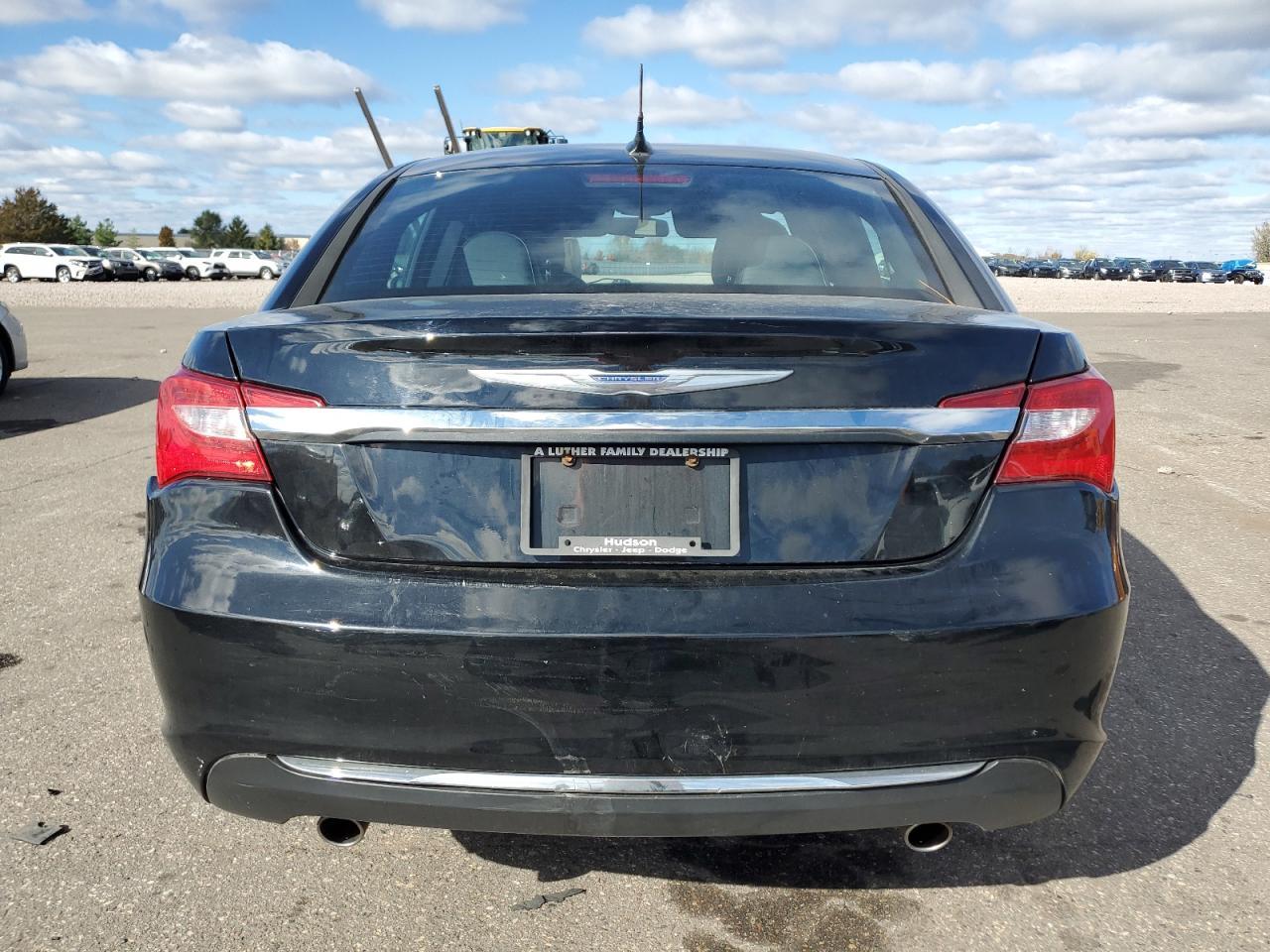 2012 CHRYSLER 200