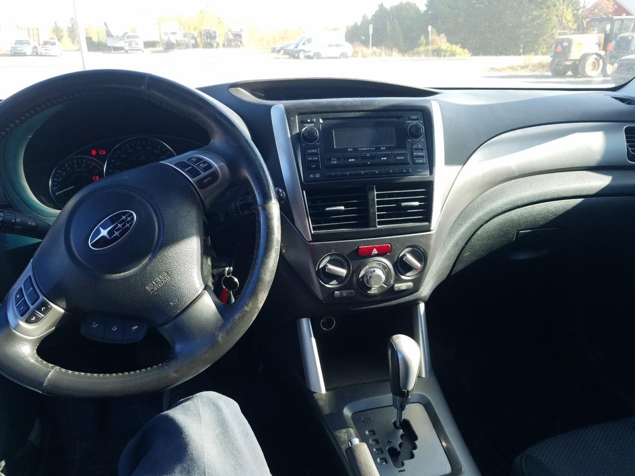2011 SUBARU FORESTER