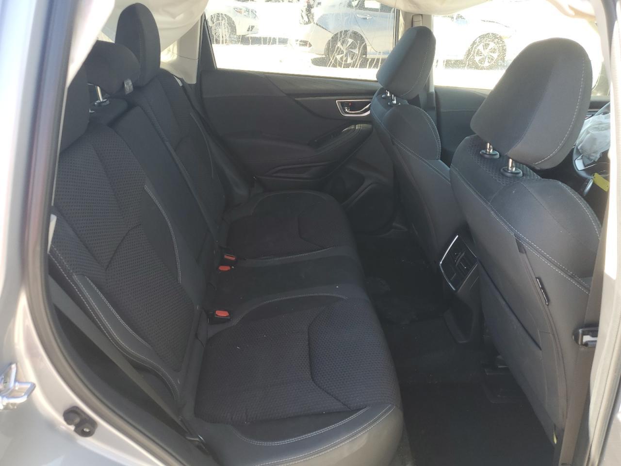 2024 SUBARU FORESTER