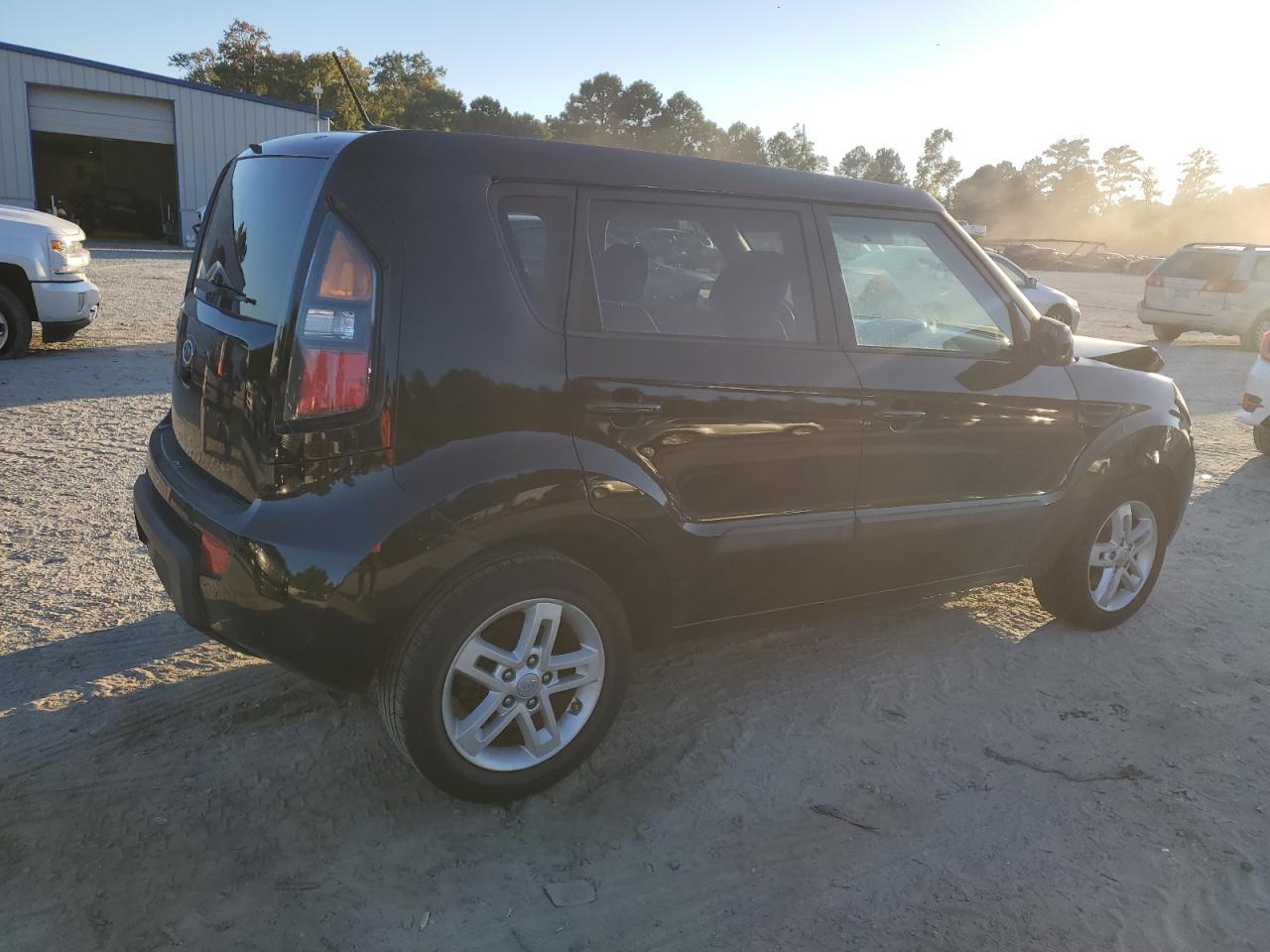 2011 KIA SOUL
