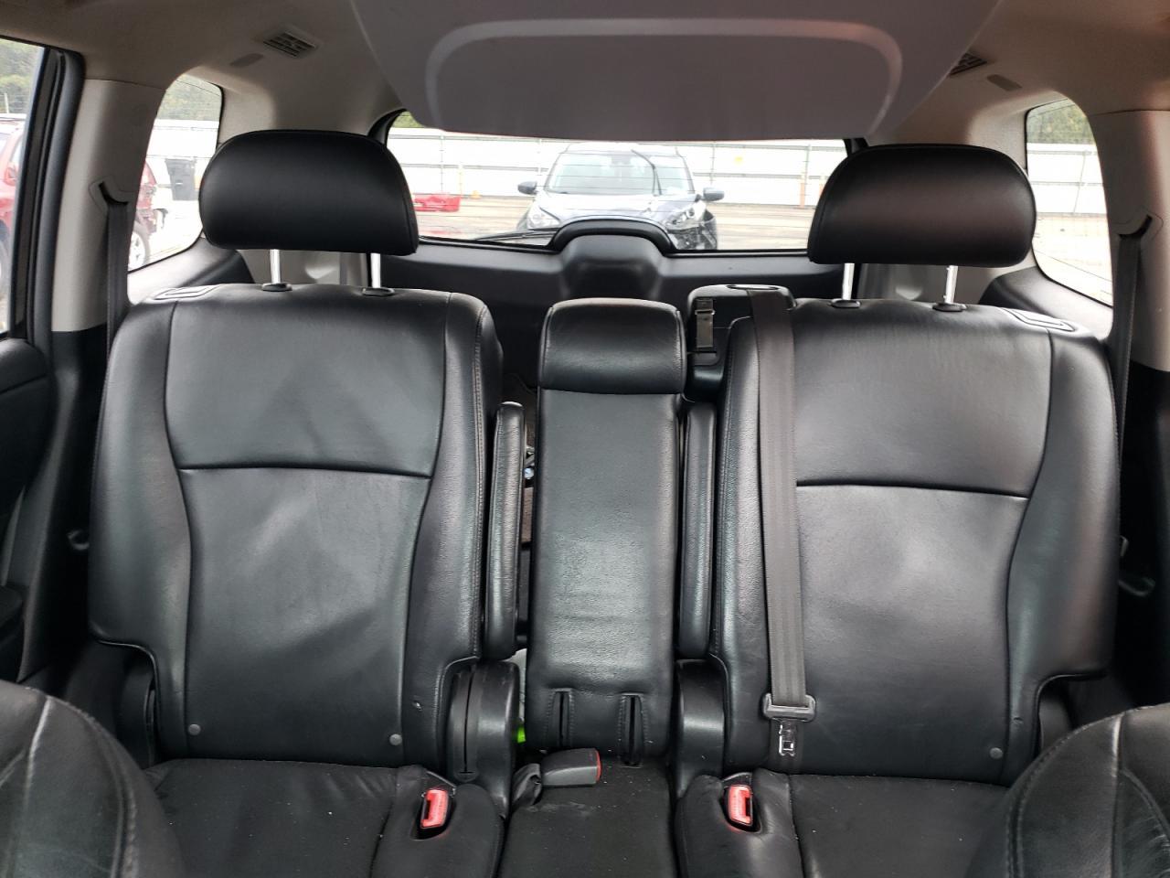 2010 TOYOTA HIGHLANDER