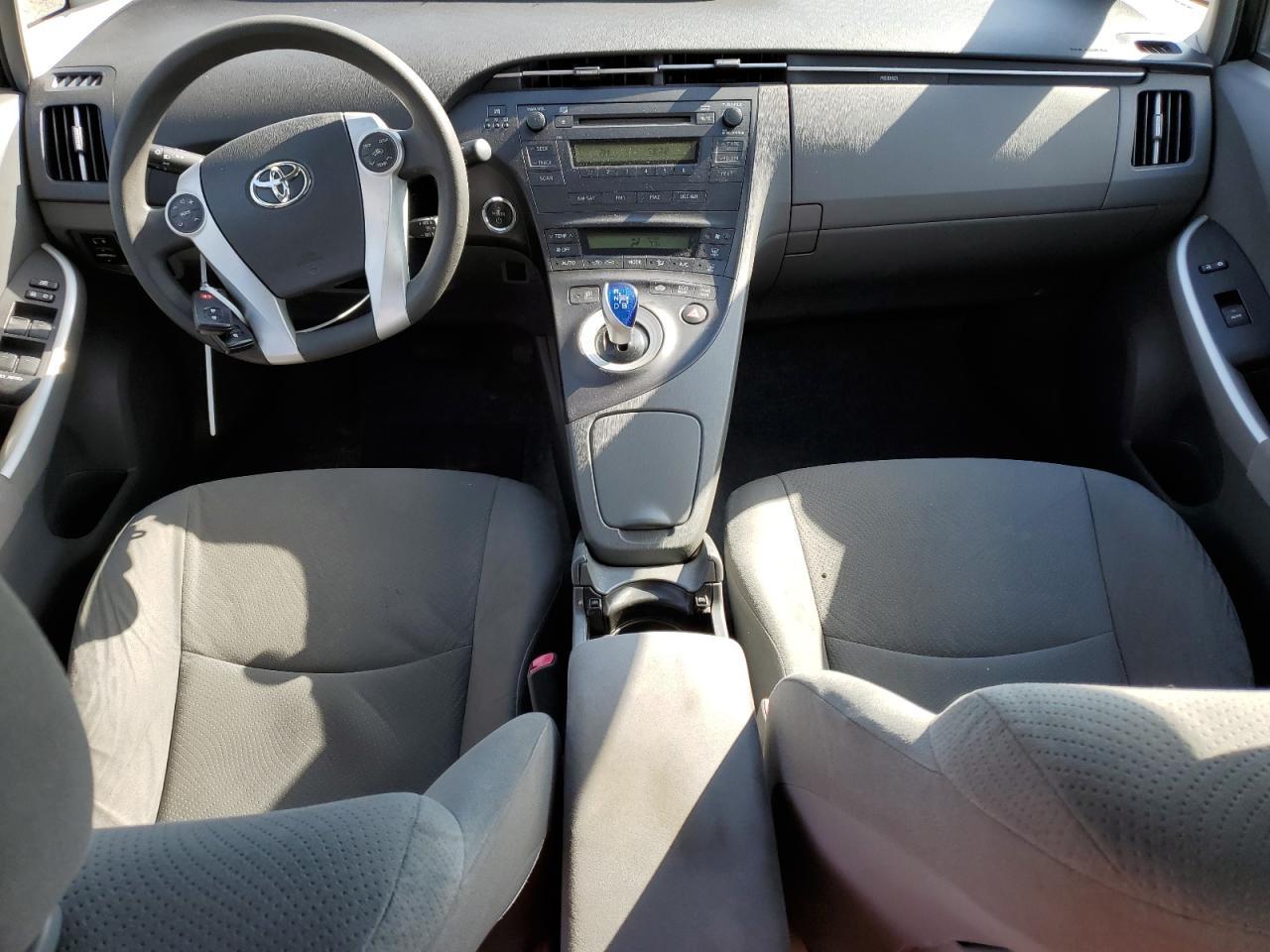 2010 TOYOTA PRIUS