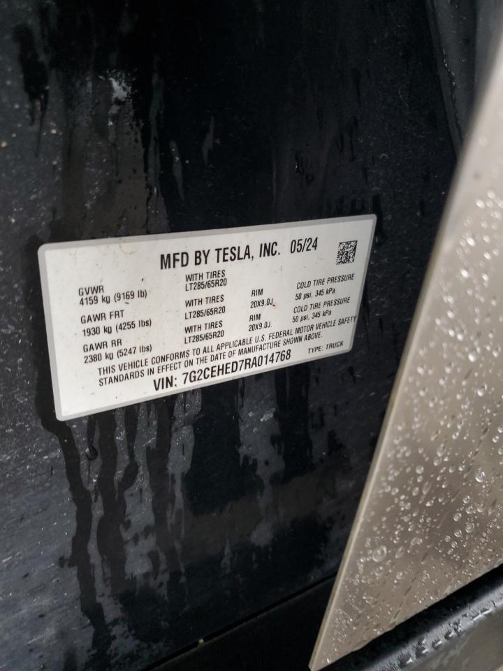 2024 TESLA Cybertruck