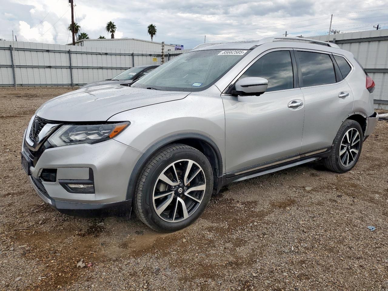 2018 NISSAN ROGUE