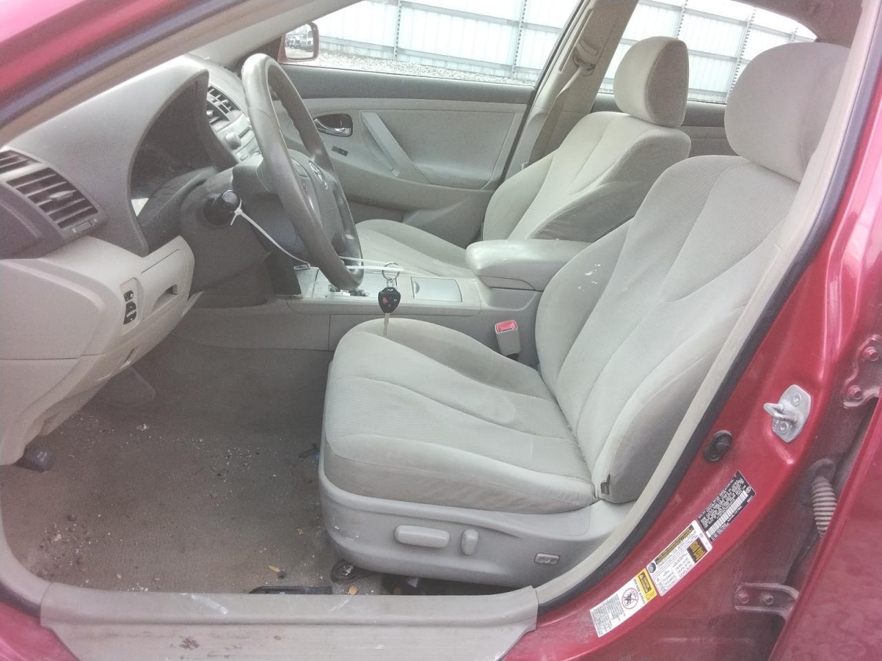 2010 TOYOTA CAMRY