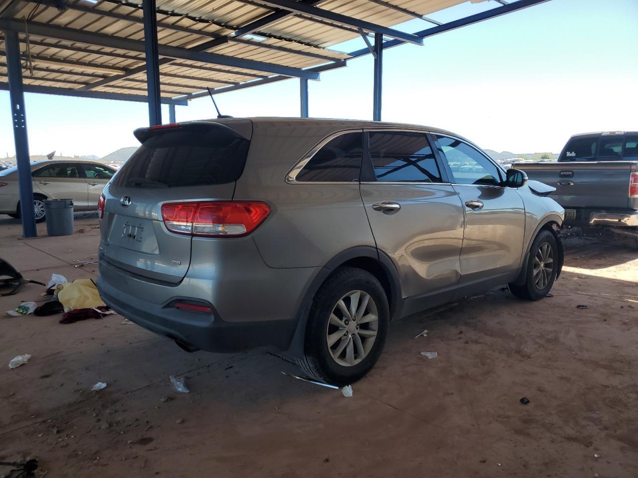 2017 KIA SORENTO