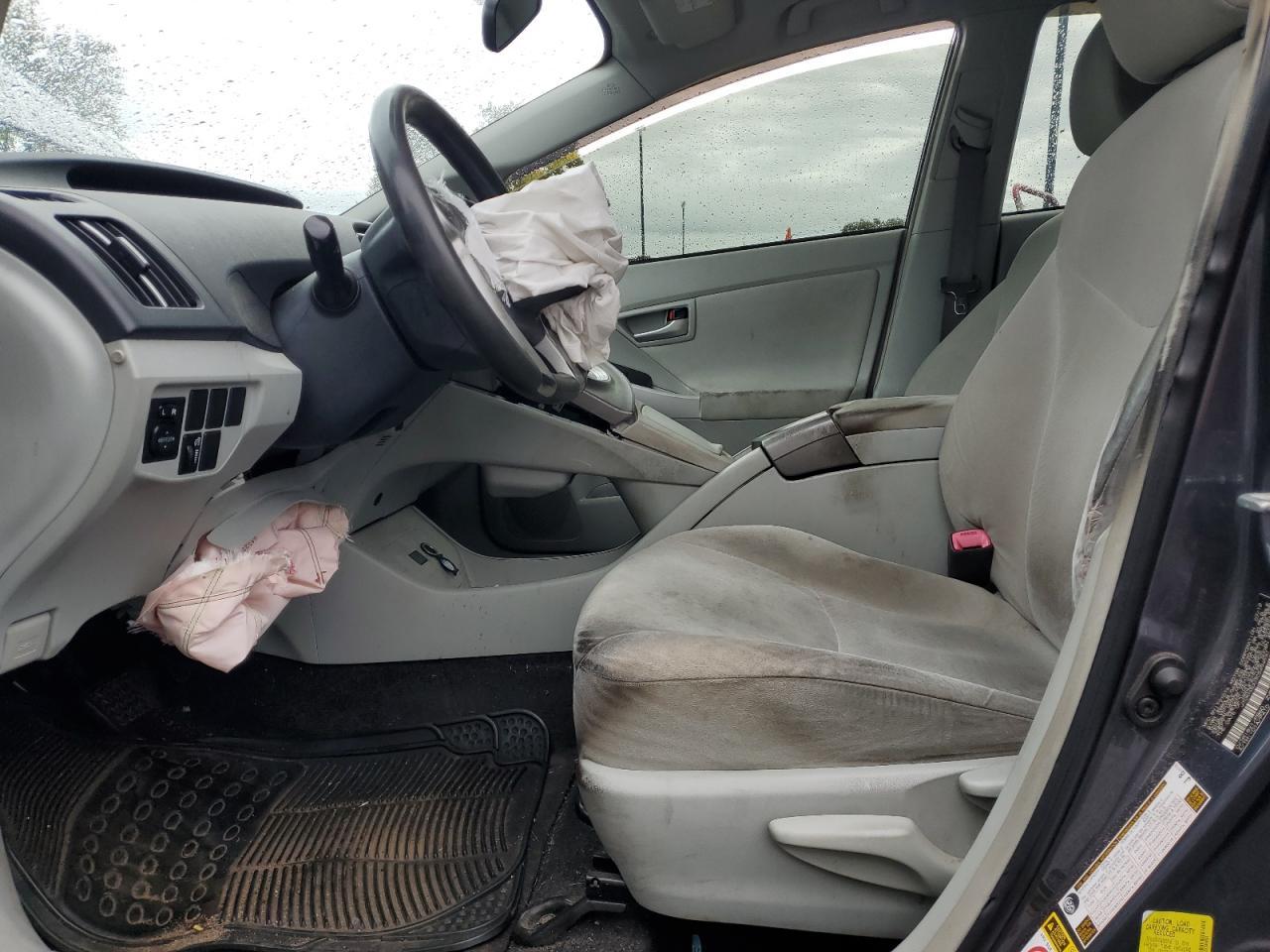 2012 TOYOTA PRIUS