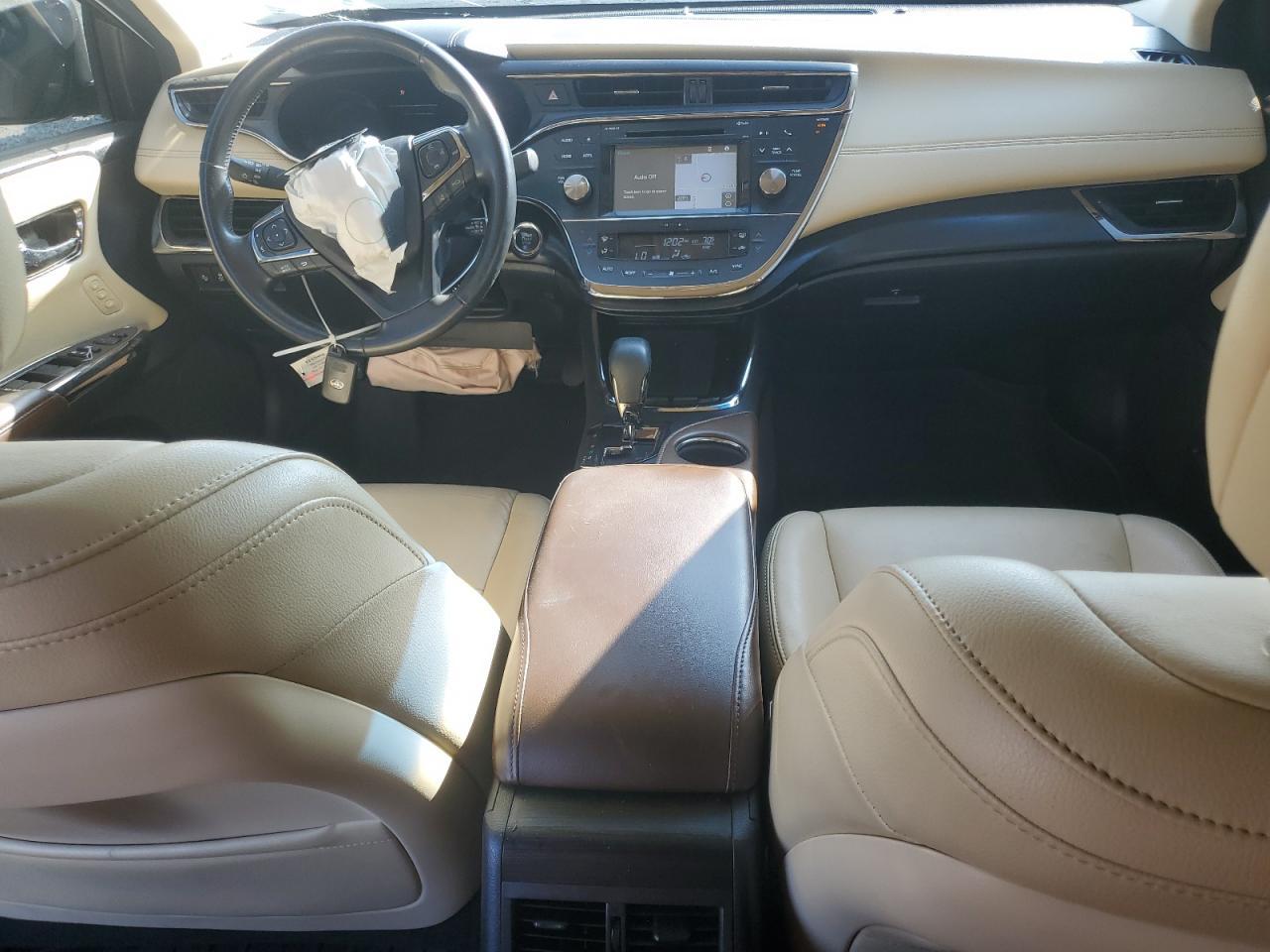 2017 TOYOTA Avalon
