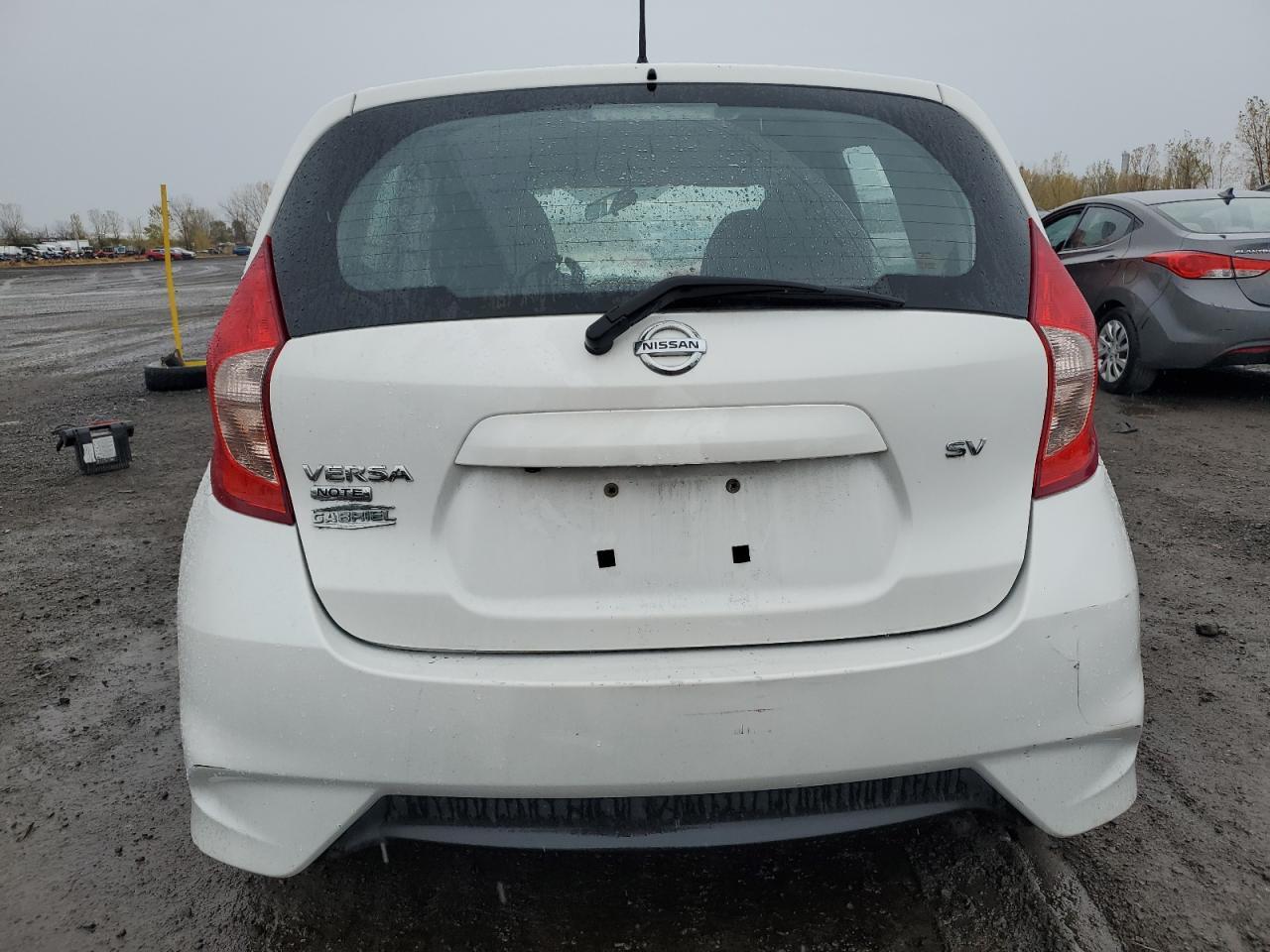 2017 NISSAN Versa Note