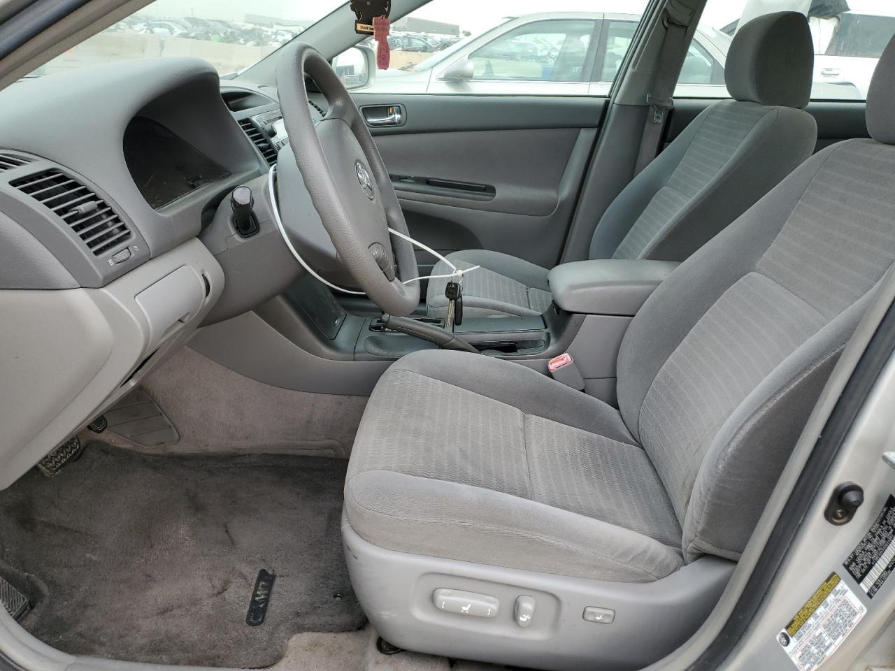 2005 TOYOTA CAMRY